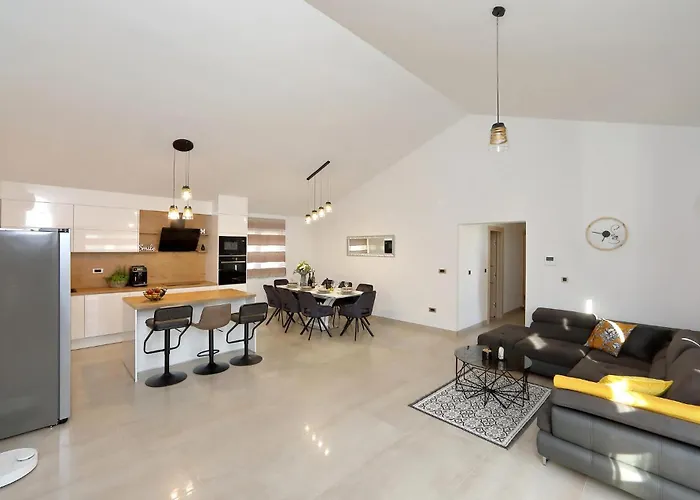 Awesome In Дом отдыха