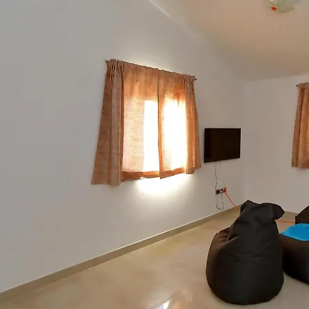 Casa de Férias Stunning In With Wifi Starigrad Paklenica