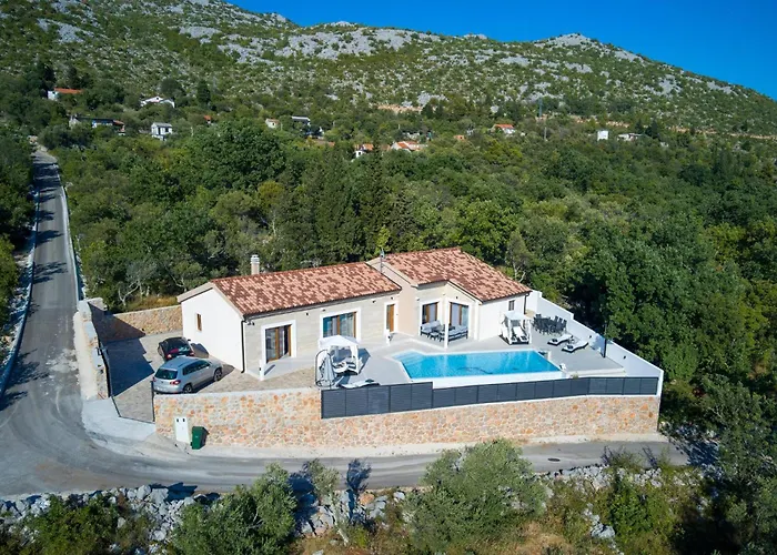Awesome In Σπίτι διακοπών *